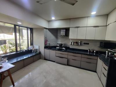 Kitchen Image of 3000 Sq.ft 5 BHK Apartment / Flat for sale in Cumballa Hill Mumbai for Rs. 240000000