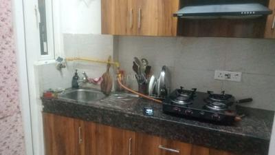Kitchen Image of 840 Sq.ft 2 BHK Apartment / Flat for rent in Sikka Karnam Greens, Sector 143B Noida for Rs. 27500