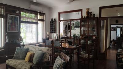 Living Room Image of 1350 Sq.ft 3 BHK Apartment / Flat for sale in Kalighat Kolkata for Rs. 18500000
