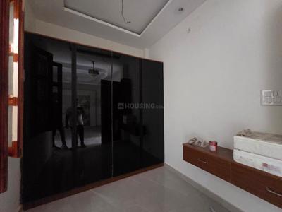 Bedroom Image of 2200 Sq.ft 4 BHK Independent House for sale in Chitaipur Varanasi for Rs. 21000000