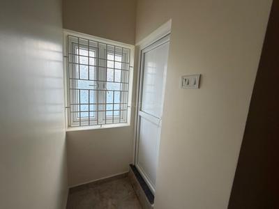 Bedroom Image of 1200 Sq.ft 2 BHK Apartment / Flat for rent in Iyyappanthangal Chennai for Rs. 25000