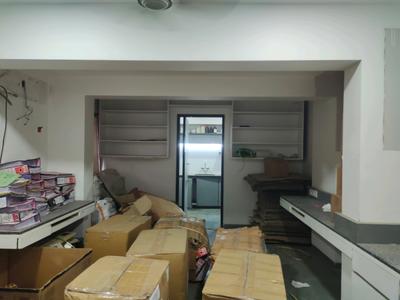 Living Room Image of 850 Sq.ft 2 BHK Apartment / Flat for sale in Mistry Complex, Andheri East Mumbai for Rs. 22000000