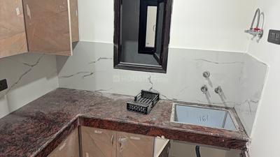 Kitchen Image of 580 Sq.ft 1 BHK Builder Floor for rent in Chhattarpur New Delhi for Rs. 16100