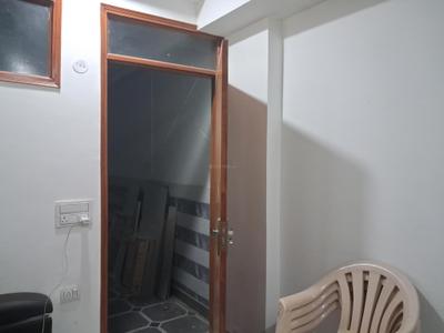 Living Room Image of 750 Sq.ft 1 BHK Apartment / Flat for sale in Sector 104 Noida for Rs. 2850000