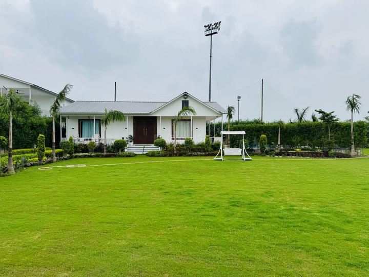 Dkrrish Green Beauty Farms Main Image 1