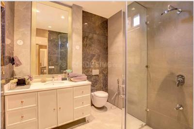 Bathroom Image of 2250 Sq.ft 4 BHK Apartment / Flat for sale in Bhabat Zirakpur for Rs. 13500000
