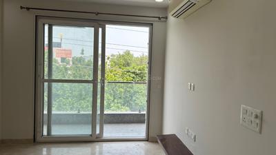 Bedroom Image of 1800 Sq.ft 2 BHK Builder Floor for rent in Palam Vihar Gurgaon for Rs. 44000