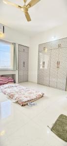 Bedroom Image of 1700 Sq.ft 3 BHK Apartment / Flat for sale in Kumar Princetown Royal, Mohammed Wadi Pune for Rs. 18500000