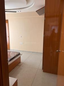 Bedroom Image of 2550 Sq.ft 3 BHK Apartment / Flat for rent in Vaishno Devi Circle Ahmedabad for Rs. 85000