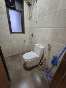 Bathroom Image of 700 Sq.ft 2 BHK Apartment / Flat for rent in DSK Madhukosh, Andheri East Mumbai for Rs. 60000