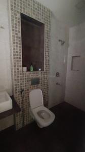 Bathroom Image of 3300 Sq.ft 4 BHK Villa for rent in Uthandi Chennai for Rs. 80000