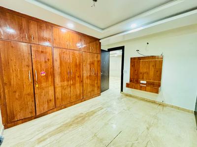 Bedroom Image of 1820 Sq.ft 3 BHK Builder Floor for rent in Shahdara New Delhi for Rs. 40000