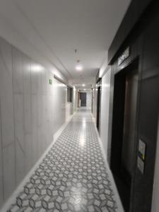 Image of 1600 Sq.ft 3 BHK Apartment / Flat for rent in Solitaire Edge, Kandivali East, Mumbai for Rs. 110000