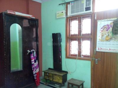 Bedroom Image of 600 Sq.ft 1 BHK Builder Floor for sale in Jahangirpuri New Delhi for Rs. 5500000