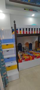 Bedroom Image of 1090 Sq.ft 2 BHK Apartment / Flat for sale in Mahagun Moderne, Sector 78 Noida for Rs. 15600000