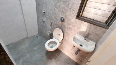 Bathroom Image of 999 Sq.ft 2 BHK Apartment / Flat for rent in Yash Veer Galaxy, Thane East Thane for Rs. 45000