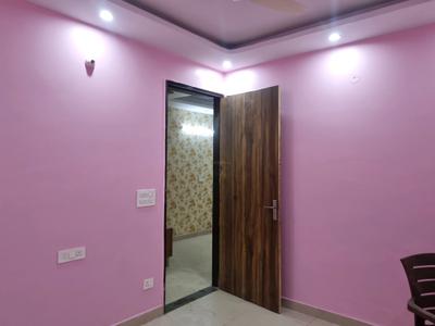 Bedroom Image of 1000 Sq.ft 3 BHK Builder Floor for sale in Mahavir Enclave New Delhi for Rs. 9000000