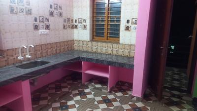 Kitchen Image of 900 Sq.ft 2 BHK Builder Floor for rent in Kanjikode Palakkad for Rs. 7000
