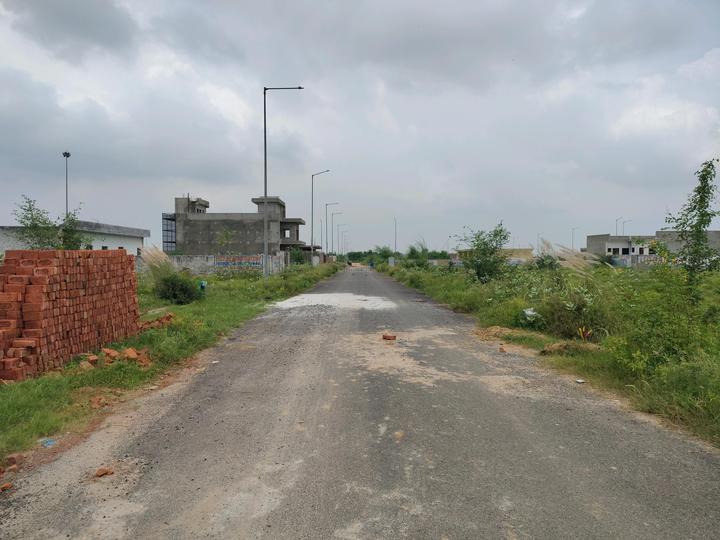 Gaursons Hi Tech Gaur Yamuna City Main Image 1