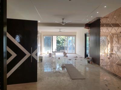 Living Room Image of 2300 Sq.ft 4 BHK Builder Floor for sale in Sector 48 Gurgaon for Rs. 28000000
