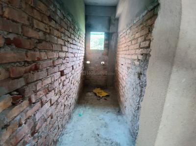 Bathroom Image of 1610 Sq.ft 3 BHK Apartment / Flat for sale in Hussainpur Kolkata for Rs. 9000000