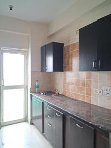 Kitchen Image of 800 Sq.ft 2 BHK Apartment / Flat for sale in Gardenia Golf City, Sector 75 Noida for Rs. 7200000