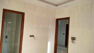 Bedroom Image of 900 Sq.ft 3 BHK Builder Floor for sale in Shastri Nagar New Delhi for Rs. 8600000