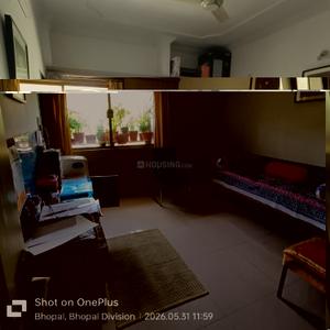 Bedroom Image of 1800 Sq.ft 3 BHK Apartment / Flat for sale in Priyadarshini Adhishthan Apartment, Pallavi Nagar Bhopal for Rs. 9000000
