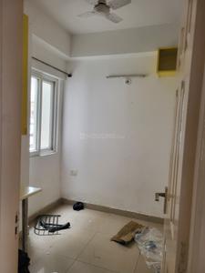 Bedroom Image of 1150 Sq.ft 2.5 BHK Apartment / Flat for sale in Express Zenith, Sector 77 Noida for Rs. 12600000