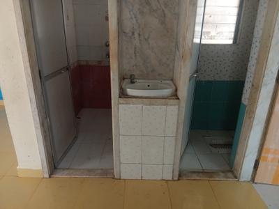 Bathroom Image of 550 Sq.ft 1 BHK Apartment / Flat for sale in Rashmi Star City, Naigaon East Naigaon for Rs. 2400000