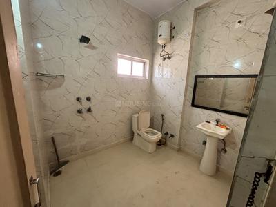 Image of 1000 Sq.ft 2 BHK Apartment / Flat for sale in Ordnance Apartments, Vikaspuri, New Delhi for Rs. 12500000