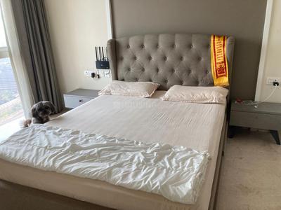 Bedroom Image of 1525 Sq.ft 3 BHK Apartment / Flat for sale in Indiabulls Blu, Worli Mumbai for Rs. 130000000