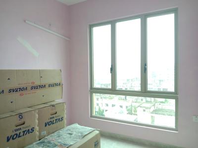 Bedroom Image of 915 Sq.ft 2 BHK Apartment / Flat for rent in Ambey Gateway, Baguiati Kolkata for Rs. 28000