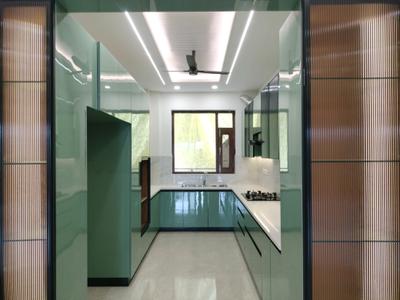 Kitchen Image of 2250 Sq.ft 3 BHK Builder Floor for sale in BPTP Parklands Pride, Sector 77 Faridabad for Rs. 25000000