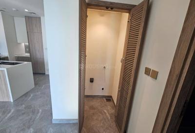 Image of 964 Sq.ft 2 BHK Apartment / Flat for rent in Business Bay, Dubai for Rs. 346667