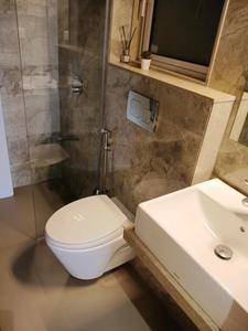 Common Bathroom One Image of 1650 Sq.ft 3 BHK Apartment / Flat for sale in Balan And Chheda Anusmera Residences, Chembur Mumbai for Rs. 41000000