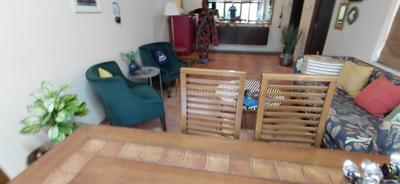 Hall Image of 1265 Sq.ft 3 BHK Apartment / Flat for sale in Oceanic Apartment, Andheri West Mumbai for Rs. 49800000
