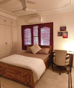 Bedroom Image of 4500 Sq.ft 4 BHK Independent House for rent in Geetanjali Enclave New Delhi for Rs. 300000