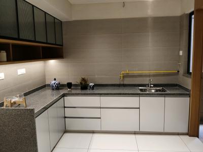 Kitchen Image of 2250 Sq.ft 3 BHK Apartment / Flat for sale in Diwali Skyz, Vaishno Devi Circle Ahmedabad for Rs. 10550000