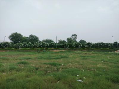 Image of 104 Sq.ft Residential Plot / Land for sale in Mansha Oaks, Sector 98, Faridabad for Rs. 12600000