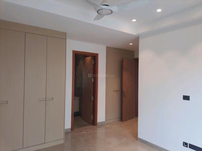 Bedroom Image of 2400 Sq.ft 4 BHK Builder Floor for sale in DLF Phase 1 Gurgaon for Rs. 43500000