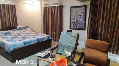4 BHK Flat