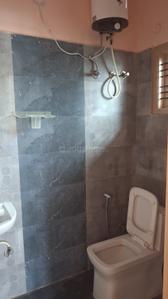 Bathroom Image of 650 Sq.ft 1 BHK Apartment / Flat for rent in Banaswadi Bengaluru for Rs. 21000