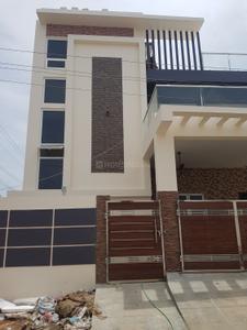 Image of 1050 Sq.ft 2 BHK Duplex for rent in Karuppayurani, Madurai for Rs. 15000