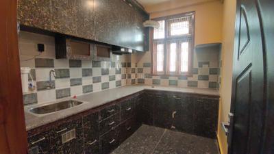 Kitchen Image of 1000 Sq.ft 2 BHK Apartment / Flat for rent in Mahmoorganj Varanasi for Rs. 22000