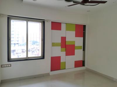 Bedroom Image of 1350 Sq.ft 3 BHK Apartment / Flat for rent in Kasarvadavali Thane for Rs. 42000