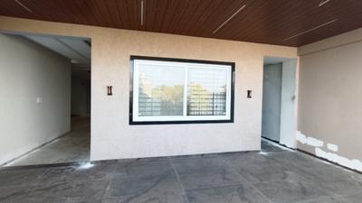 Bedroom Image of 3000 Sq.ft 4 BHK Independent House for rent in Nipania Indore for Rs. 80000