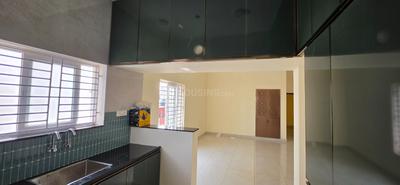 Kitchen Image of 1200 Sq.ft 3 BHK Builder Floor for rent in Koyambedu Chennai for Rs. 37500