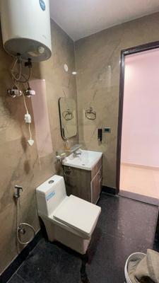 Image of 1485 Sq.ft 3 BHK Apartment / Flat for rent in Chhattarpur, New Delhi for Rs. 60000