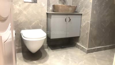 Bedroom Image of 1300 Sq.ft 3 BHK Builder Floor for sale in Paschim Vihar New Delhi for Rs. 25500000